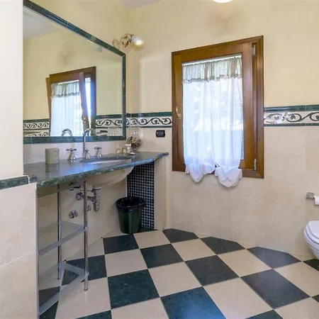 Alloggio in famiglia La Maison D'anna Maria - Lt - Pms Casevacanze *