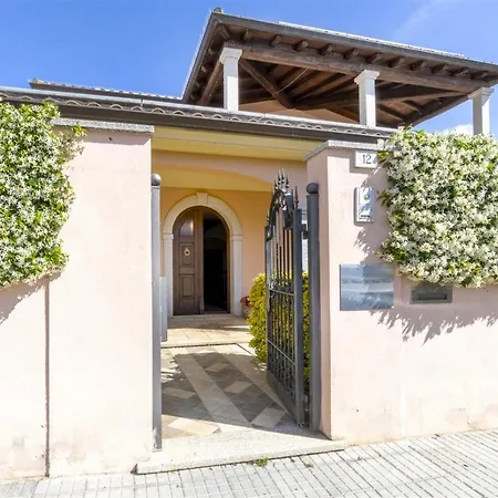 Alloggio in famiglia La Maison D'anna Maria - Lt - Pms Casevacanze *